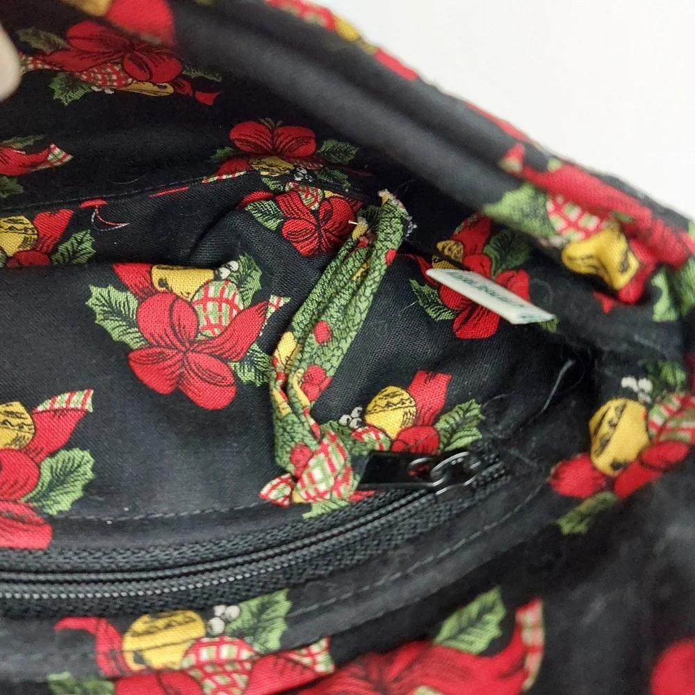 Vera Bradley Vintage Jilly Hens and Holly Christmas 2004 bag NWT